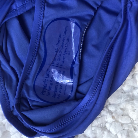 🌺NWOT DKNY Swimsuit One Piece SZ 10🌺 - Picture 4 of 5